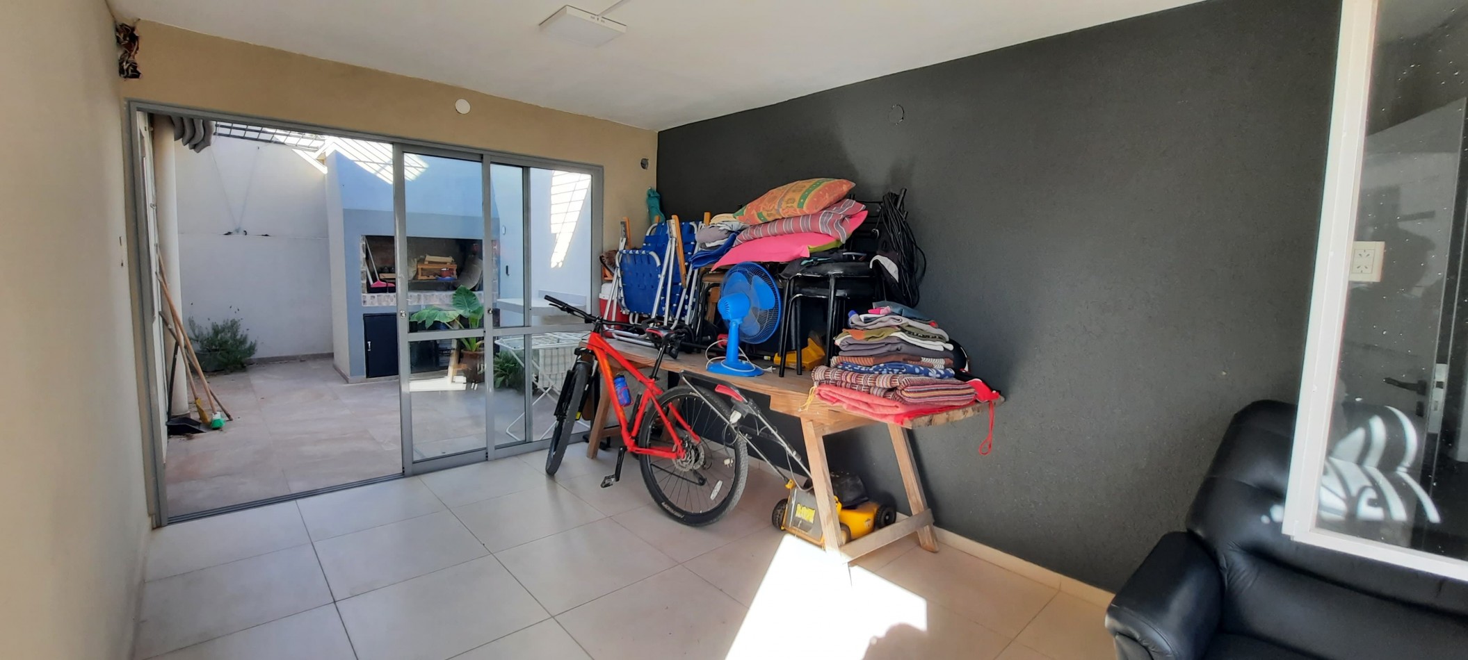 SE VENDE HERMOSA CASA EN ESQUINA APTA CREDITO 