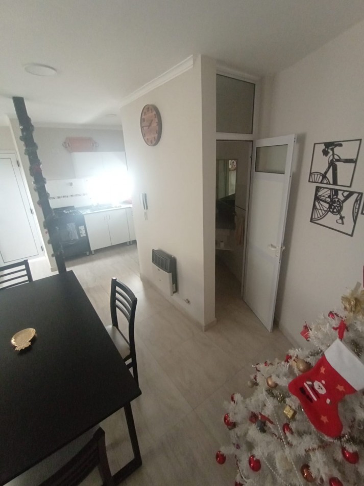 SE VENDE MODERNO DUPLEX 