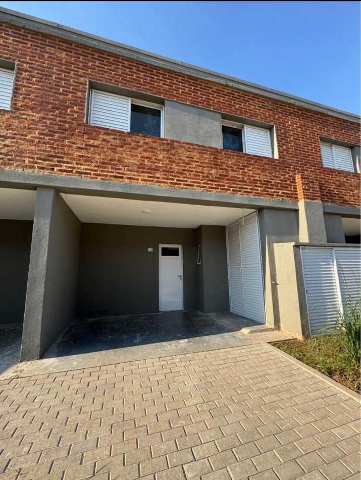 SE VENDE DUPLEX A ESTRENAR 