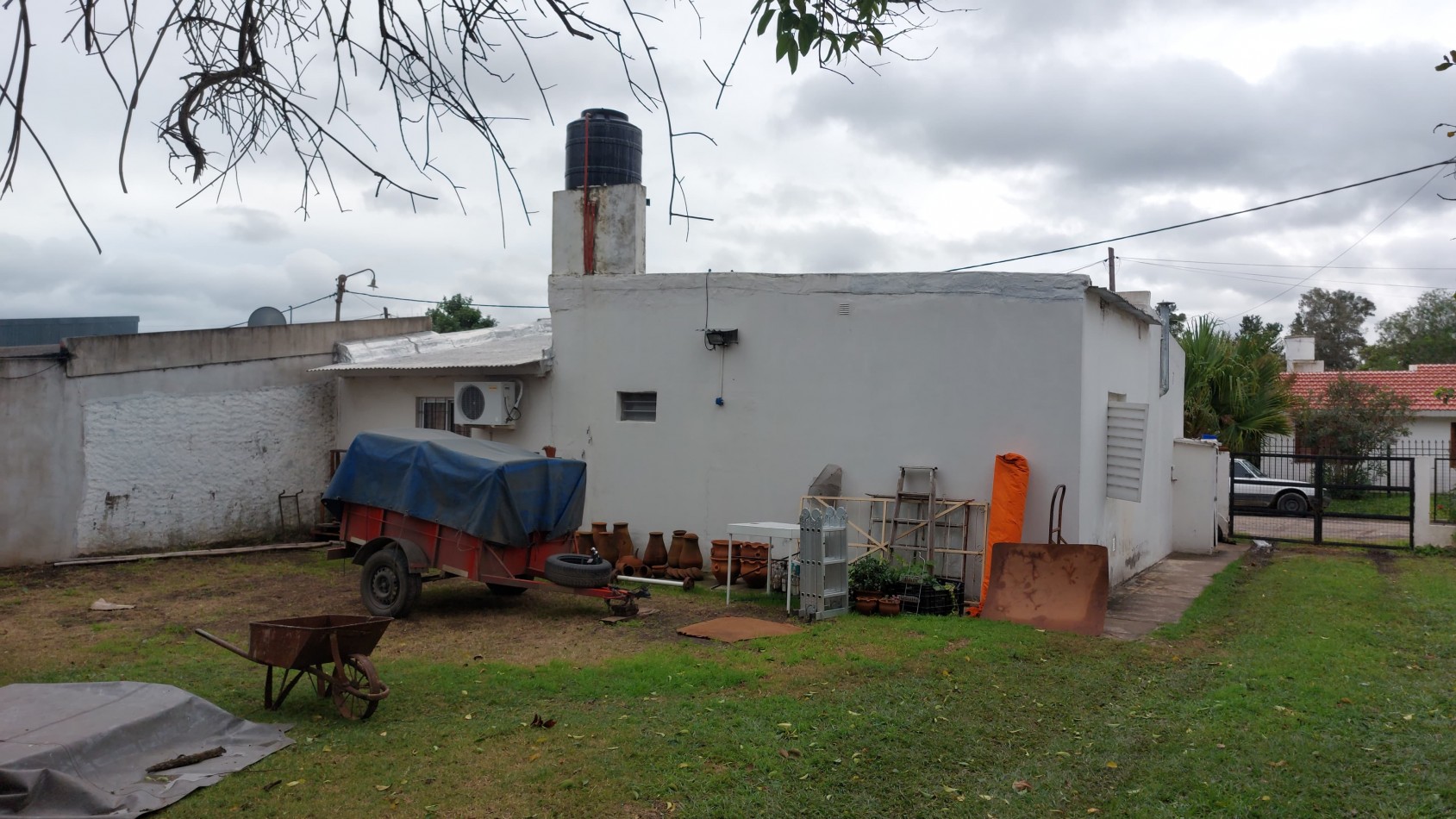 SE VENDE CASA EN COLONIA AVELLANEDA 