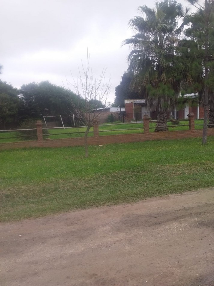 SE VENDE CASA QUINTA EN SAUCE MONTRULL