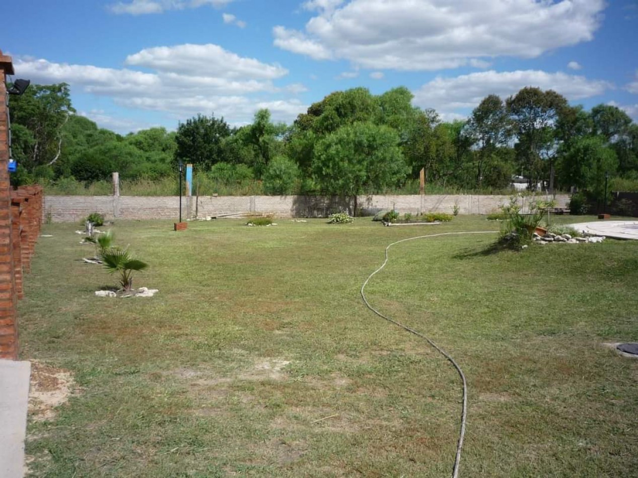SE VENDE CASA QUINTA EN SAUCE MONTRULL