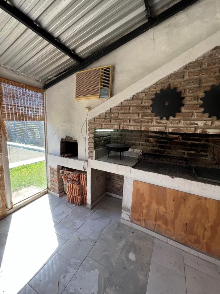 SE VENDE CASA QUINTA EN COLONIA AVELLANEDA CON PILETA E HIDROMASAJE