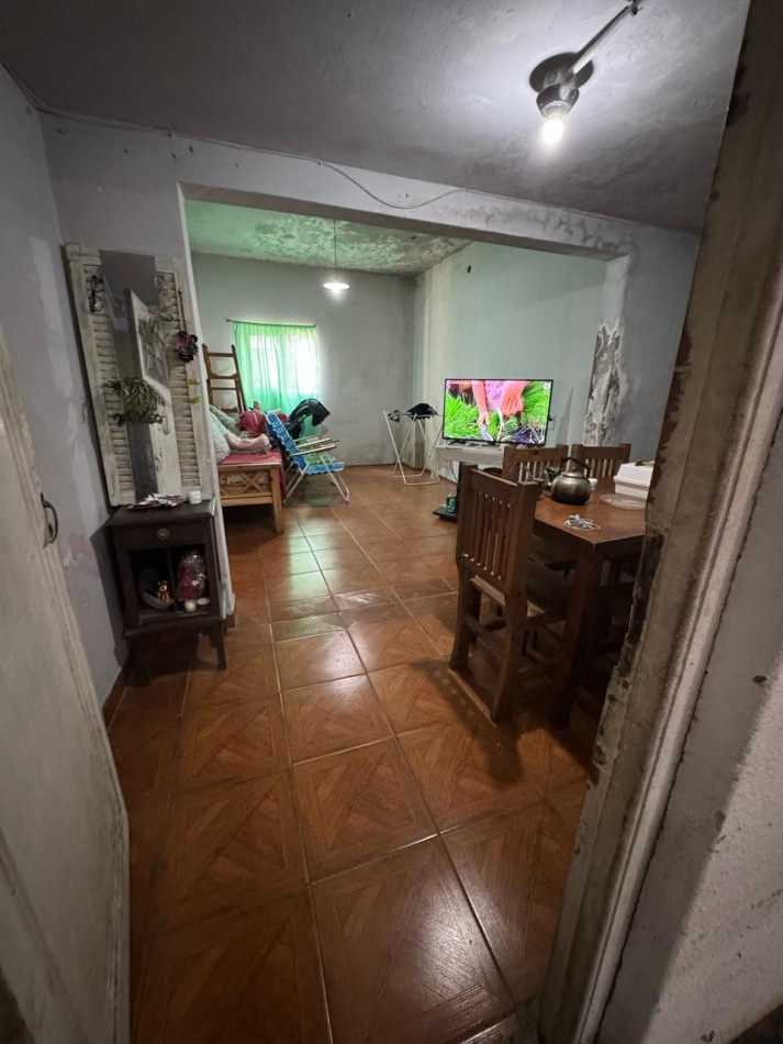 SE VENDE CASA A RECICLAR