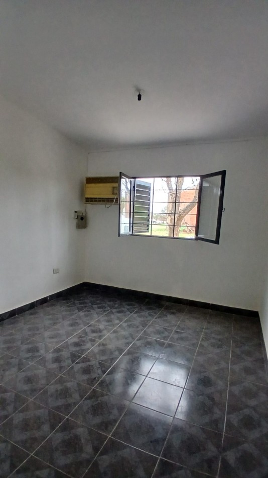 SE VENDE SALON DE EVENTOS, CASA Y DEPARTAMENTO CON GARAGE