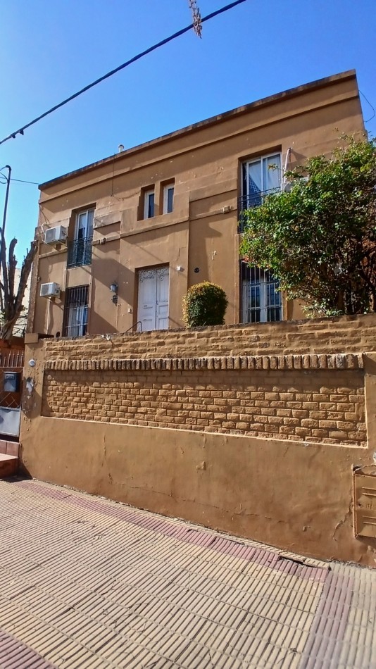 SE VENDE GRAN PROPIEDAD DE 9 DORMITORIOS