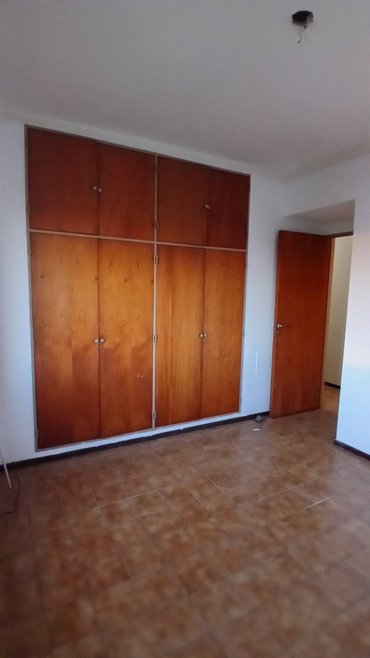 SE VENDE DEPARTAMENTO 3 DORMITORIOS CON COCHERA APTO CREDITO