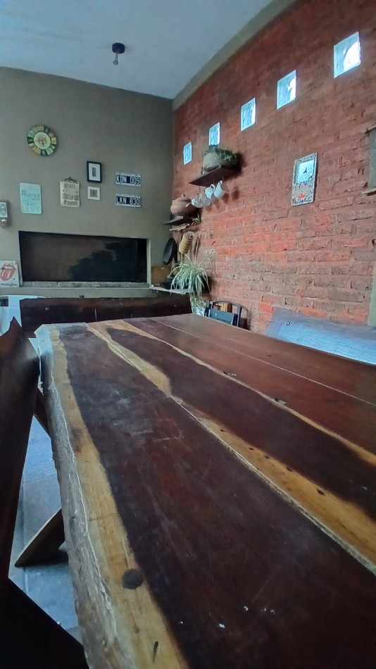 SE VENDE MODERNA CASA PREMIUM