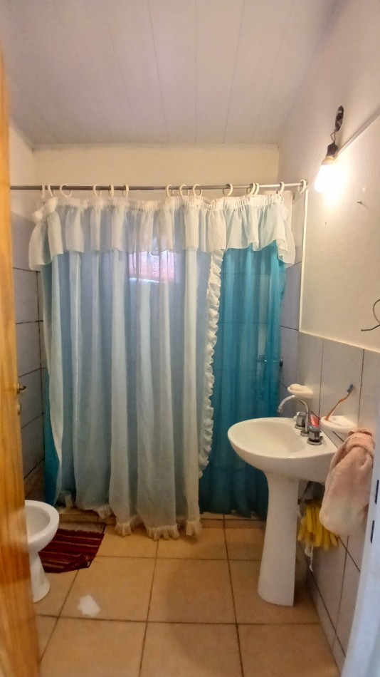 SE VENDE CASA DE DOS DORMITORIOS APTA CREDITO