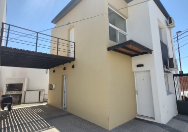 SE VENDE MODERNO DUPLEX 