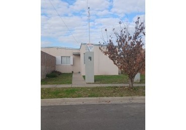 SE VENDE CASA DE DOS DORMITORIOS APTA CREDITO